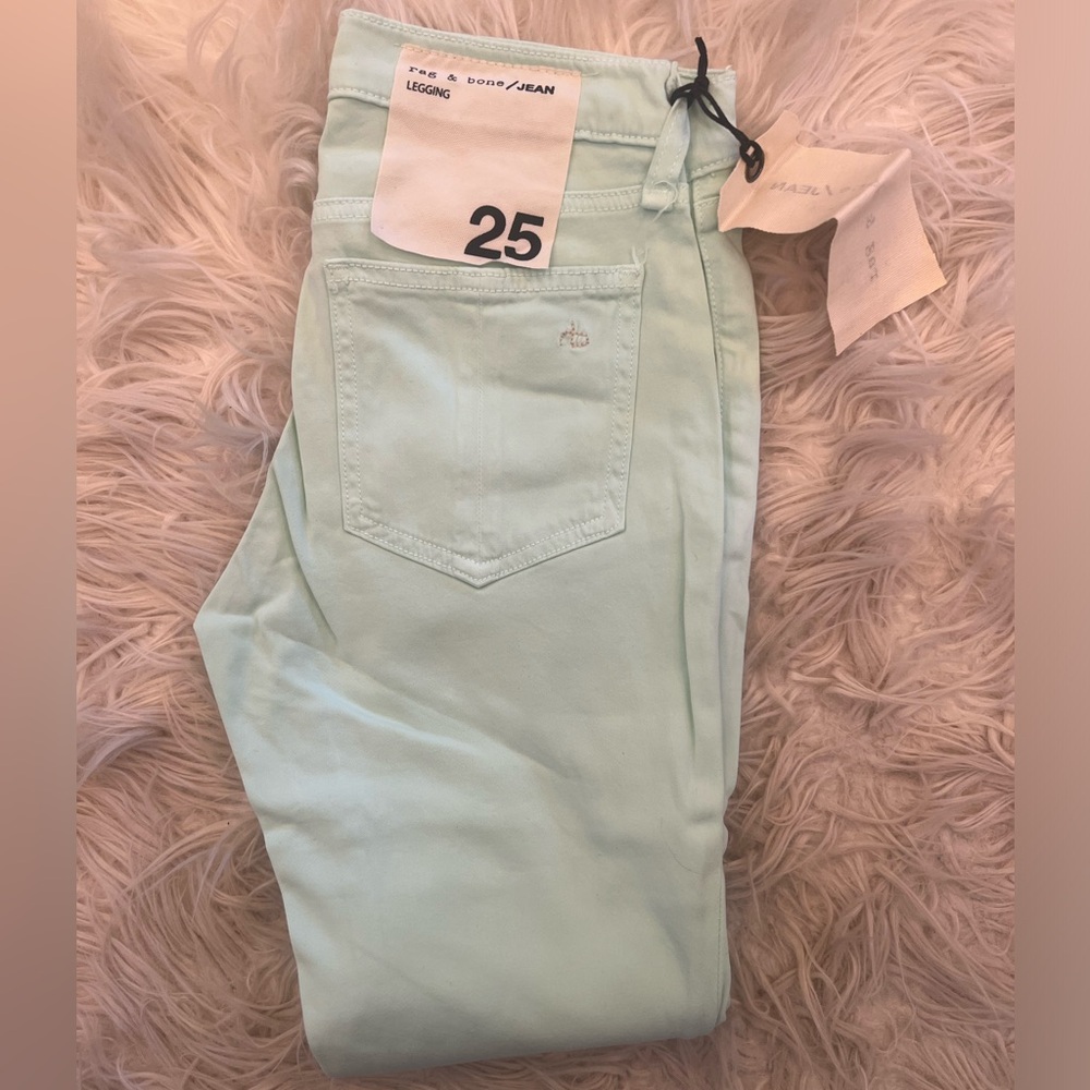 Rag & Bone super soft, stretch legging jean in mint green! NWT.